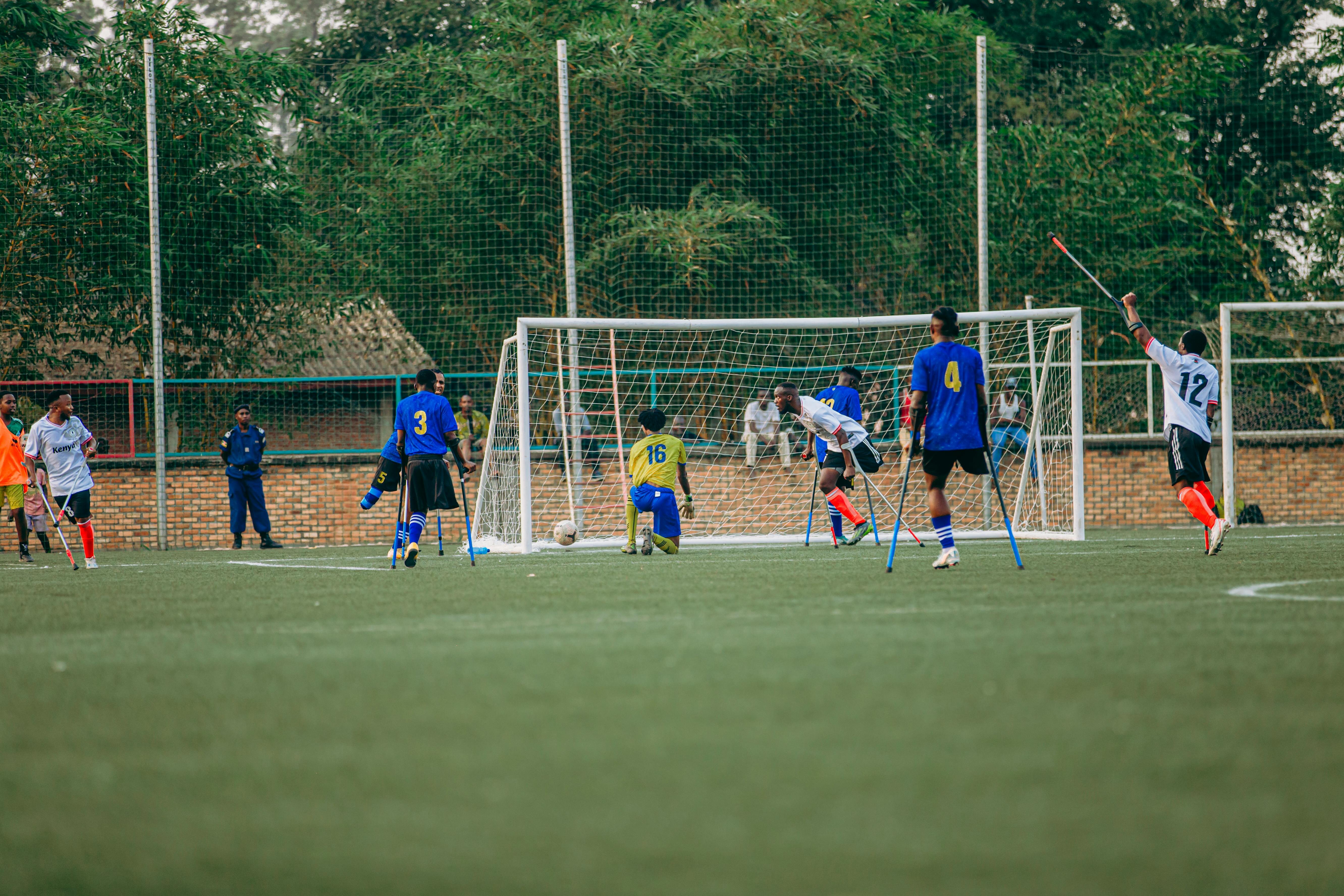 Ligas deportivas comunitarias - FUNDECU Medellín, Antioquia